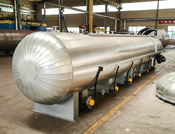 實力廠家船用氣囊硫化罐